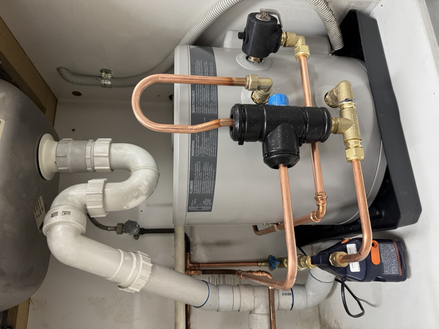 Hot water system installation Eastern Suburbs Sydney plumber
